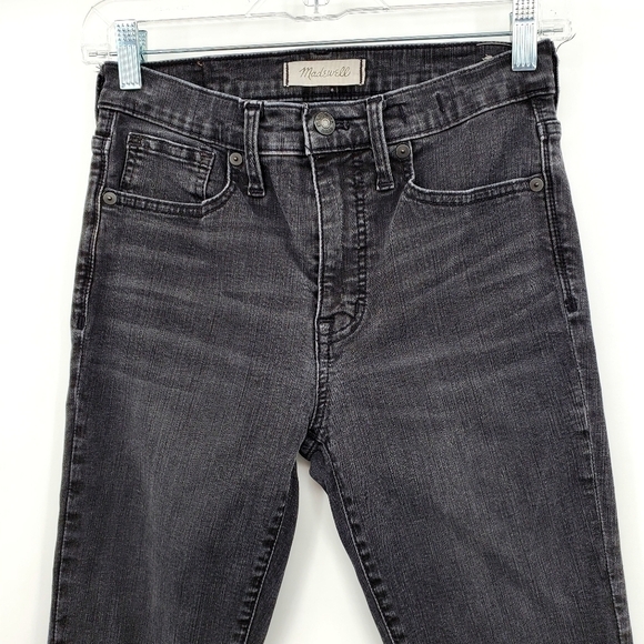 Madewell 9" Mid-Rise Skinny Jeans in Black Sea - Picture 5 of 10